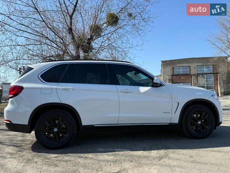 Внедорожник / Кроссовер BMW X5 2015 в Киеве