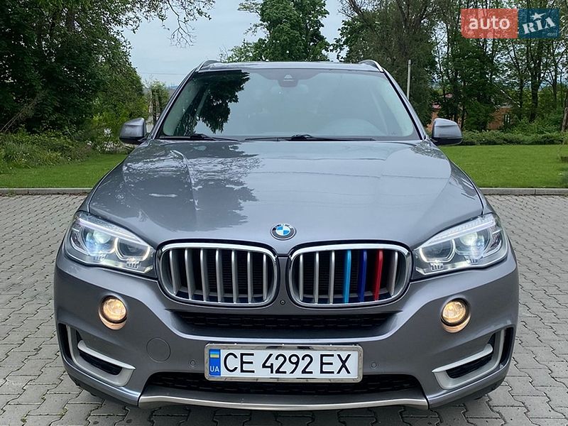 Внедорожник / Кроссовер BMW X5 2015 в Черновцах