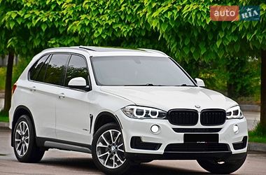 Внедорожник / Кроссовер BMW X5 2017 в Днепре