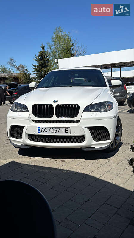 Внедорожник / Кроссовер BMW X6 2009 в Ужгороде