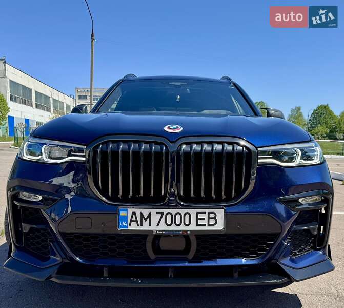 Внедорожник / Кроссовер BMW X7 2022 в Житомире