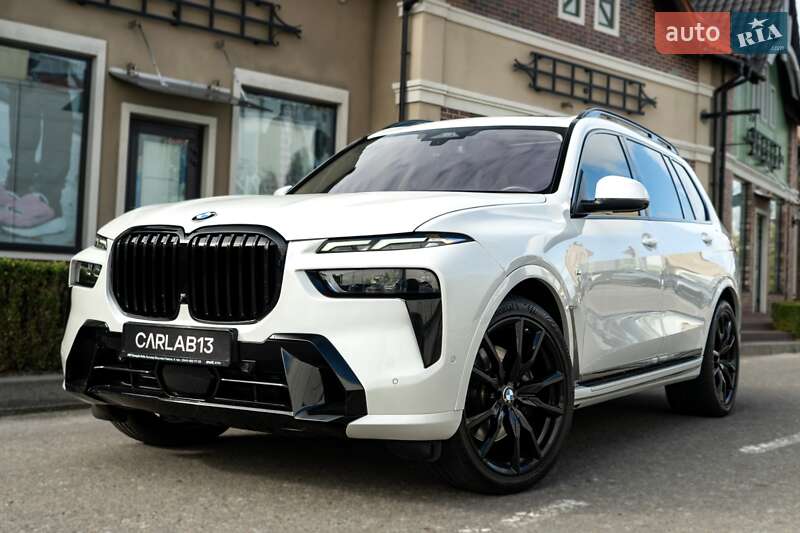 Внедорожник / Кроссовер BMW X7 2023 в Киеве