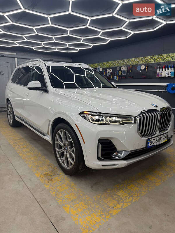 Внедорожник / Кроссовер BMW X7 2019 в Киеве