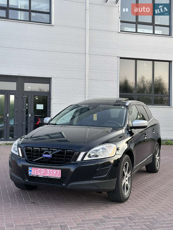Внедорожник / Кроссовер Volvo XC60 2012 в Ровно