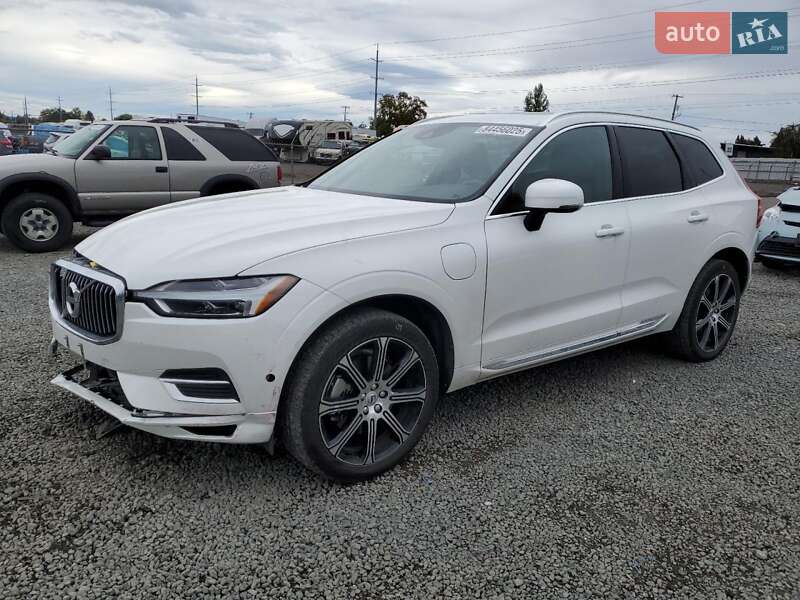 Внедорожник / Кроссовер Volvo XC60 2018 в Харькове