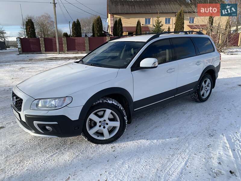 Универсал Volvo XC70 2016 в Радивилове Универсал Volvo XC70 2016 в Радивилове