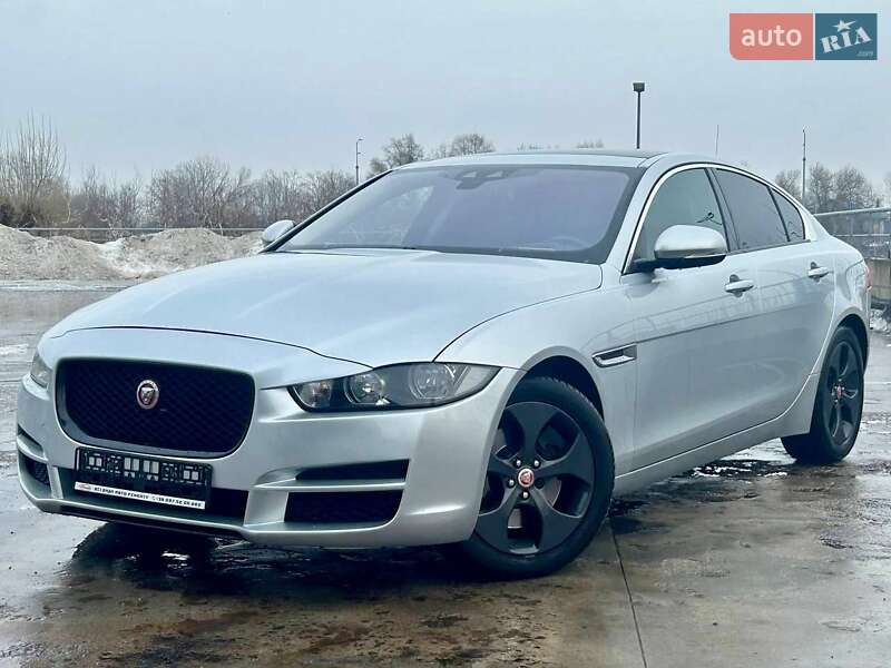 Седан Jaguar XE 2016 в Киеве Седан Jaguar XE 2016 в Киеве