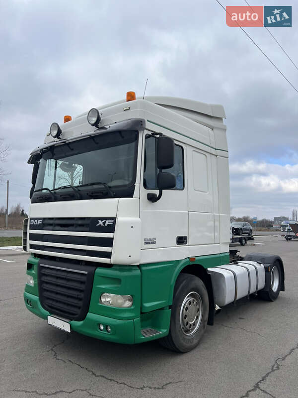 Тягач DAF XF 105 2012 в Луцке