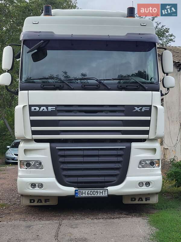 Тягач DAF XF 105 2011 в Одесі