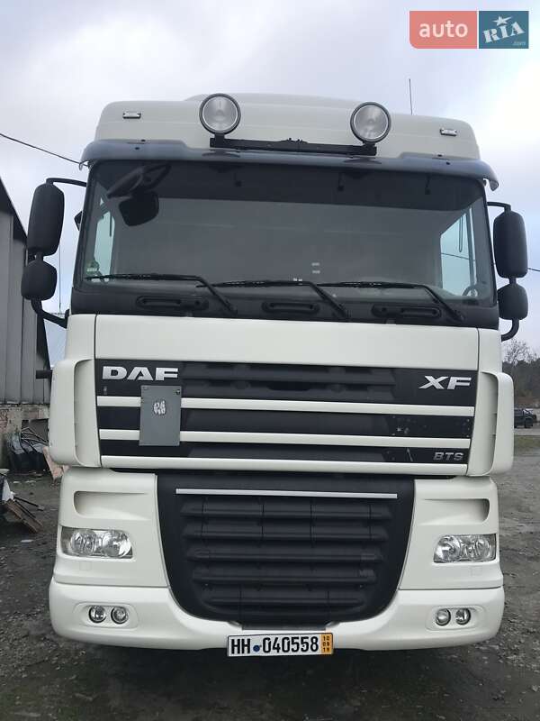 Тягач DAF XF 105 2013 в Виннице