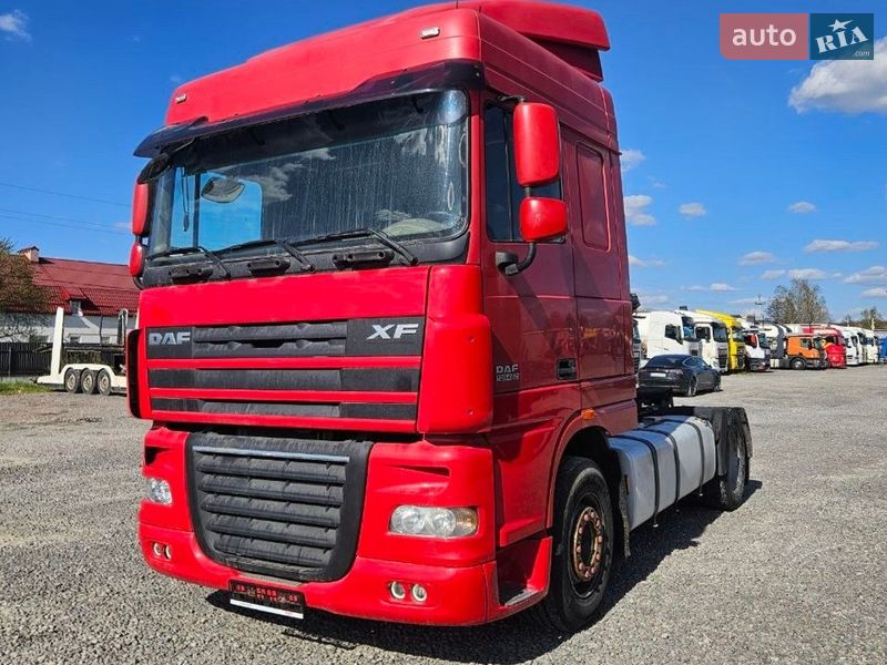 Тягач DAF XF 105 2011 в Львове