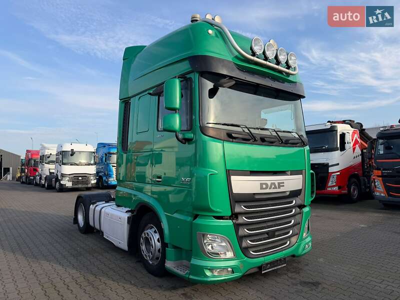 Тягач DAF XF 106 2015 в Луцке