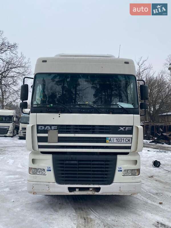 Тягач DAF XF 95.430 2005 в Киеве