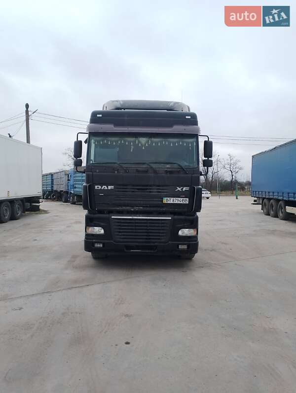 Тягач DAF XF 95 2004 в Николаеве Тягач DAF XF 95 2004 в Николаеве