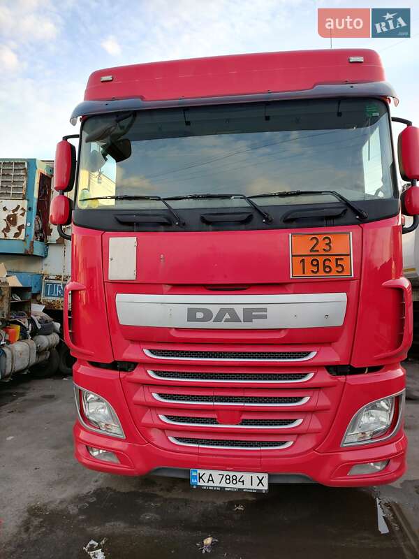 Тягач DAF XF 2015 в Києві