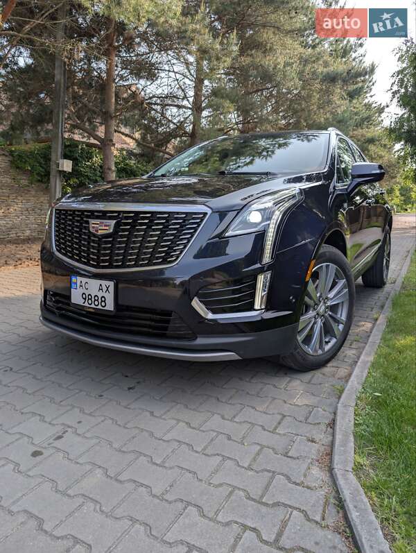 Внедорожник / Кроссовер Cadillac XT5 2021 в Луцке