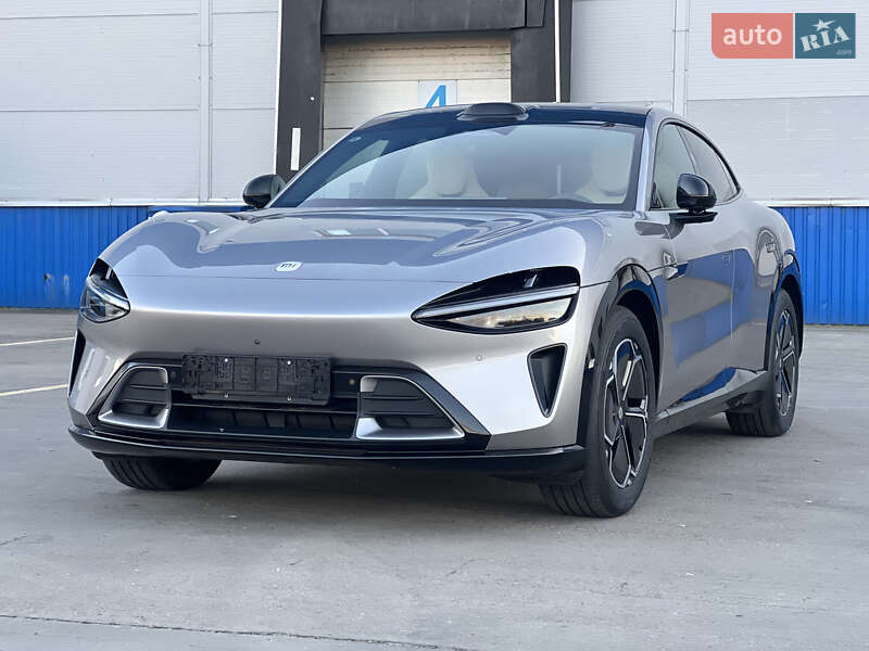 Внедорожник / Кроссовер Xiaomi YU7 2025 в Киеве