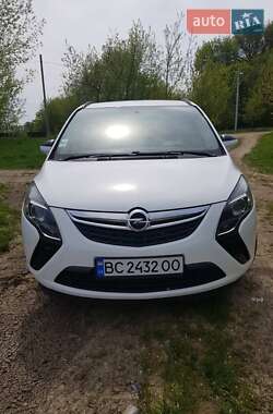 Микровэн Opel Zafira 2015 в Жидачове