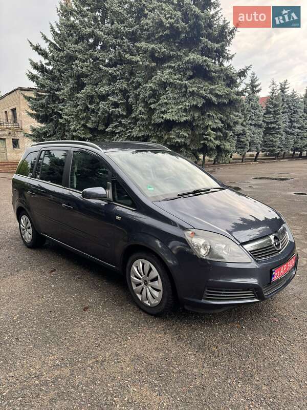 Минивэн Opel Zafira 2006 в Вознесенске Минивэн Opel Zafira 2006 в Вознесенске
