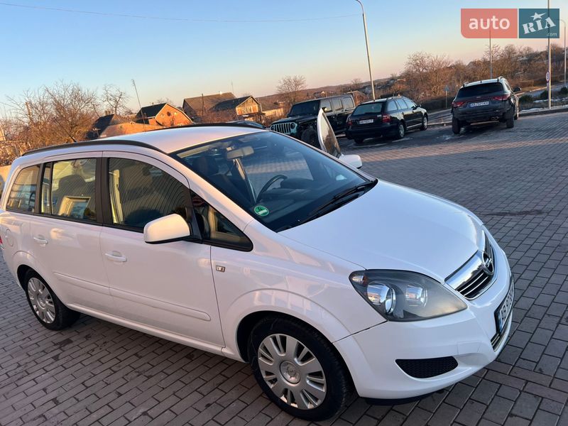 Минивэн Opel Zafira 2012 в Жмеринке
