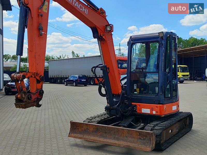 Миниэкскаватор Hitachi ZX 2012 в Долине