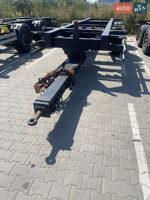 Контейнеровоз Krone ZZ 2011 в Тернополе