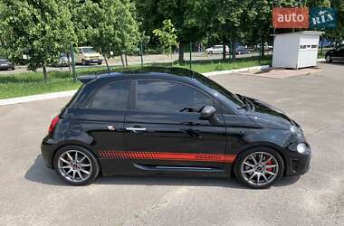 Хэтчбек Abarth Fiat 500 2015 в 