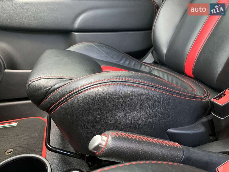 Хэтчбек Abarth Fiat 500 2015 в Киеве