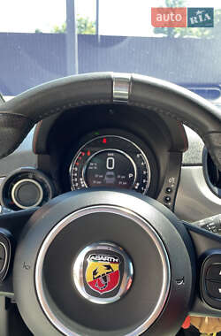 Хэтчбек Abarth Fiat 500 2015 в 
