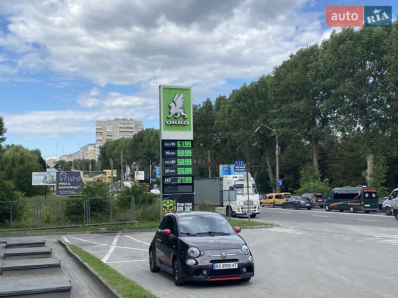 Хетчбек Abarth Fiat 500 2015 в Дунаївцях