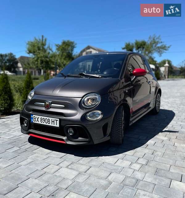 Хэтчбек Abarth Fiat 500 2015 в 
