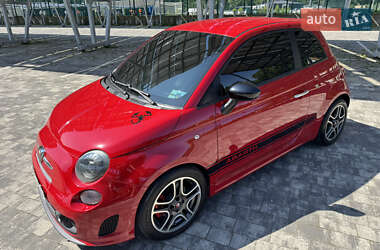 Хэтчбек Abarth Fiat 500 2012 в 