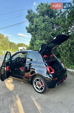 Хэтчбек Abarth Fiat 500 2017 в 