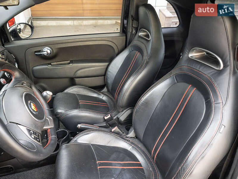 Хэтчбек Abarth Fiat 500 2014 в Киеве