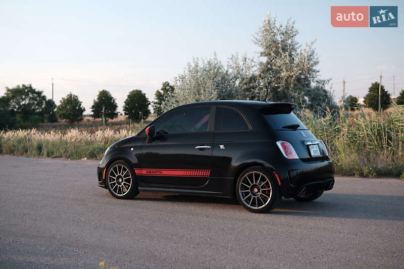 Хэтчбек Abarth Fiat 500 2012 в Одессе