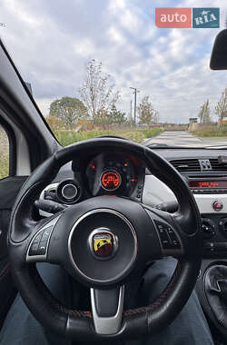 Хэтчбек Abarth Fiat 500 2012 в 