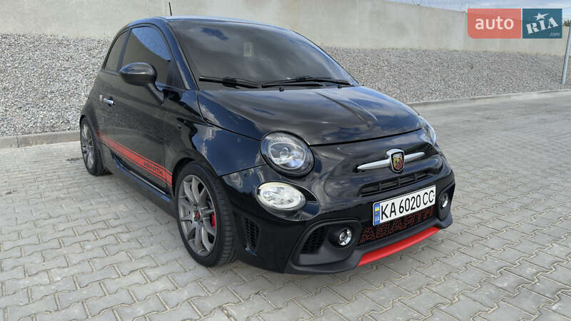 Хэтчбек Abarth Fiat 500 2015 в Вишневом