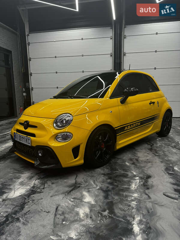 Хэтчбек Abarth Fiat 595 2019 в Киеве