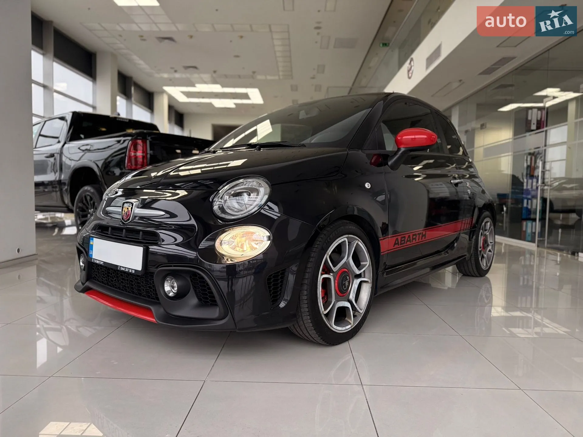 2017 Abarth 595 - фото 1