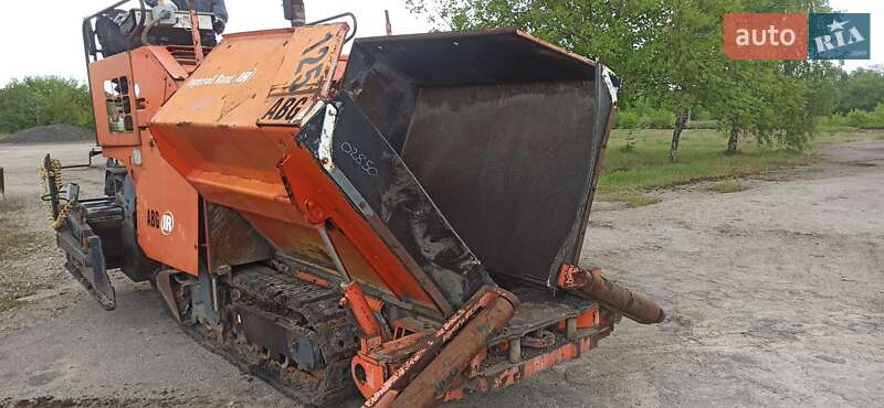 Асфальтоукладчик ABG Titan 125 2003 в Запорожье