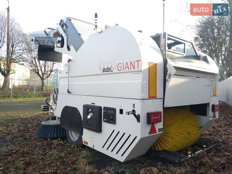 Уборочная машина ABL Giant 2025 в Луцке фото 2 Уборочная машина ABL Giant 2025 в Луцке