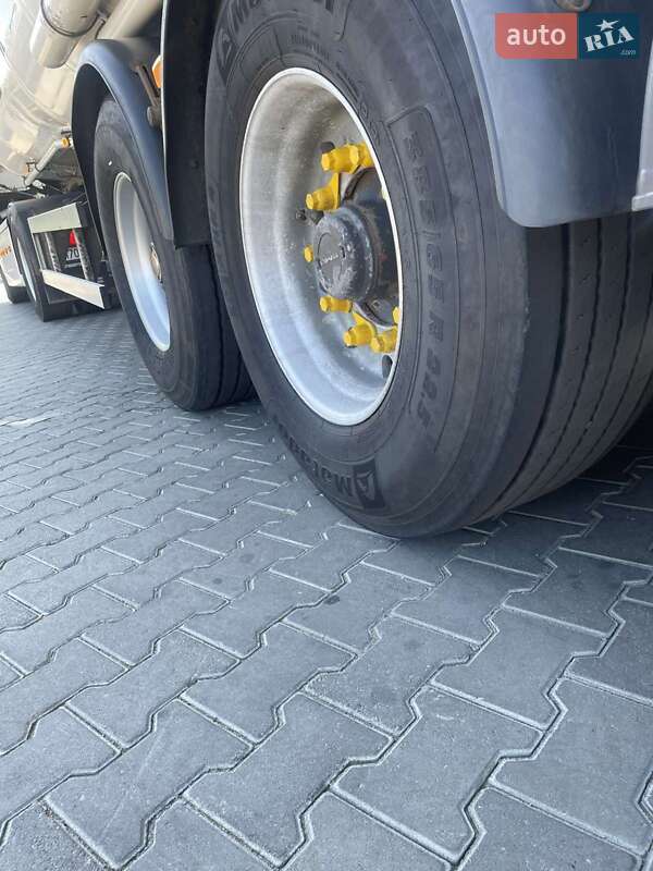 Цистерна полуприцеп Acerbi 21L 1996 в Броварах фото 6 Цистерна полуприцеп Acerbi 21L 1996 в Броварах