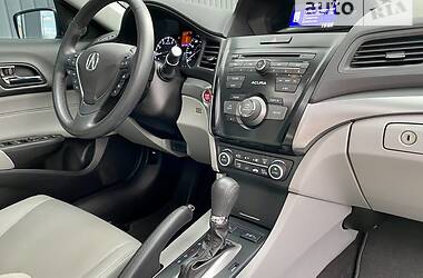 Седан Acura ILX 2015 в Киеве