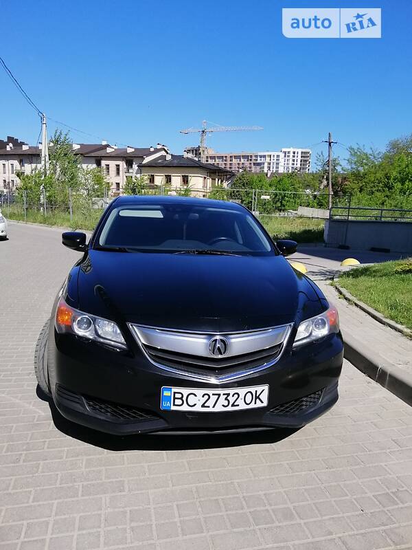 Седан Acura ILX 2014 в Львове