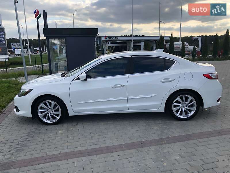 Седан Acura ILX 2015 в Львове