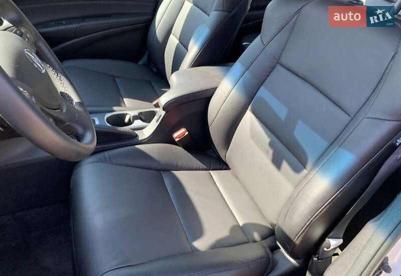 Седан Acura ILX 2018 в Киеве