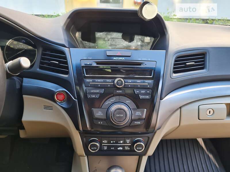 Седан Acura ILX 2013 в Києві
