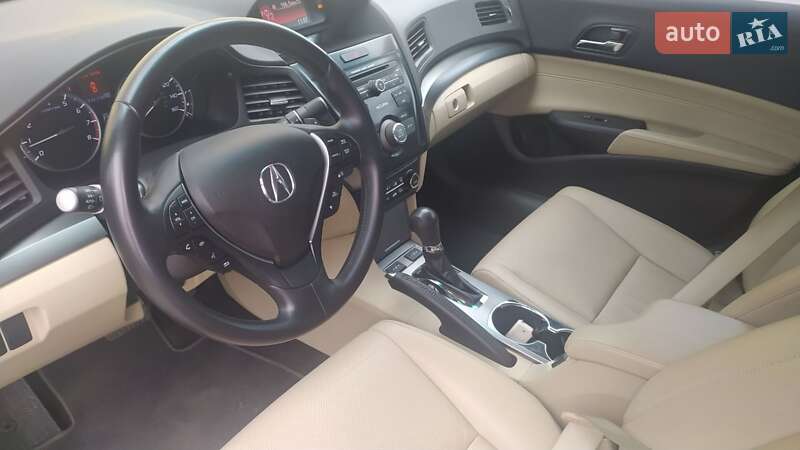 Седан Acura ILX 2013 в Києві