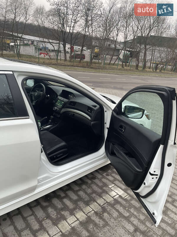 Седан Acura ILX 2018 в Львові