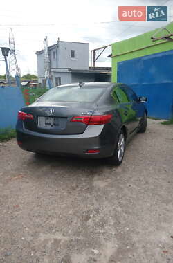 Седан Acura ILX 2012 в 